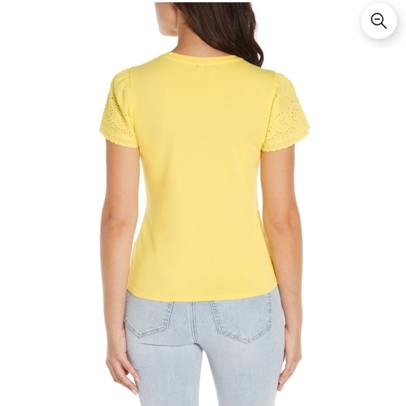 Express Women's Spring Top - Picture 2 of 8